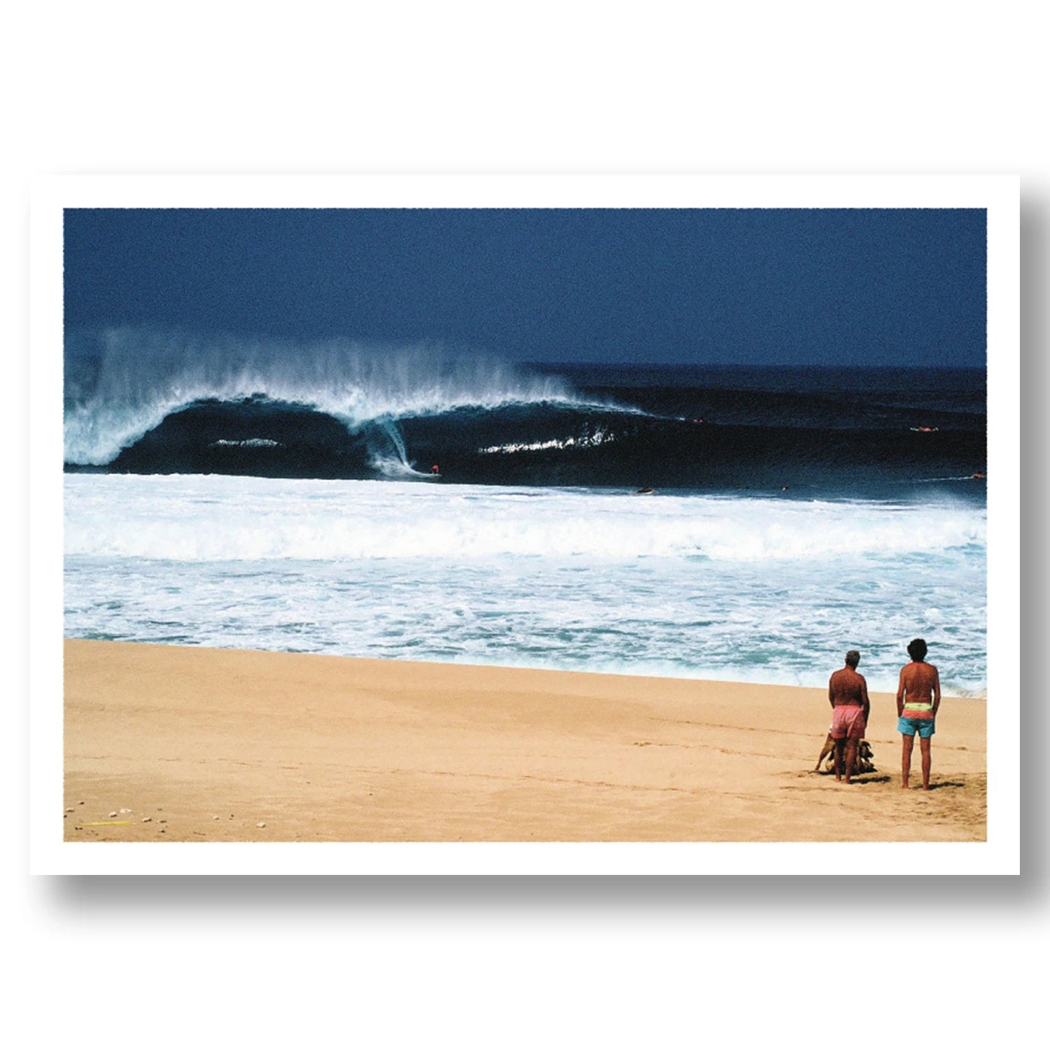 WATCHING SURFER IN TUBE AT BANZAI PIPELINE NORTH SHORE OAHU