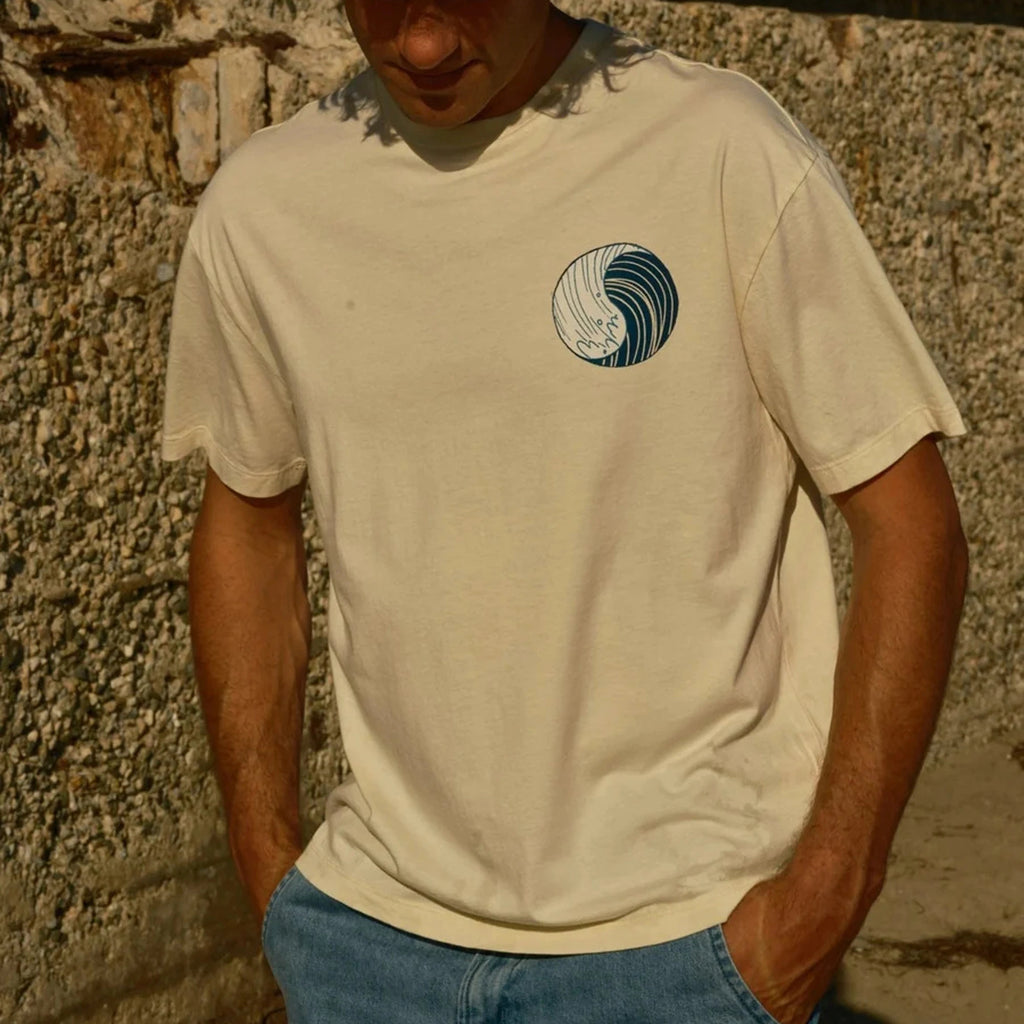 SURFING NATURALLY TEE
