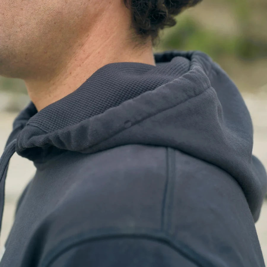 MAX WHALE PULLOVER